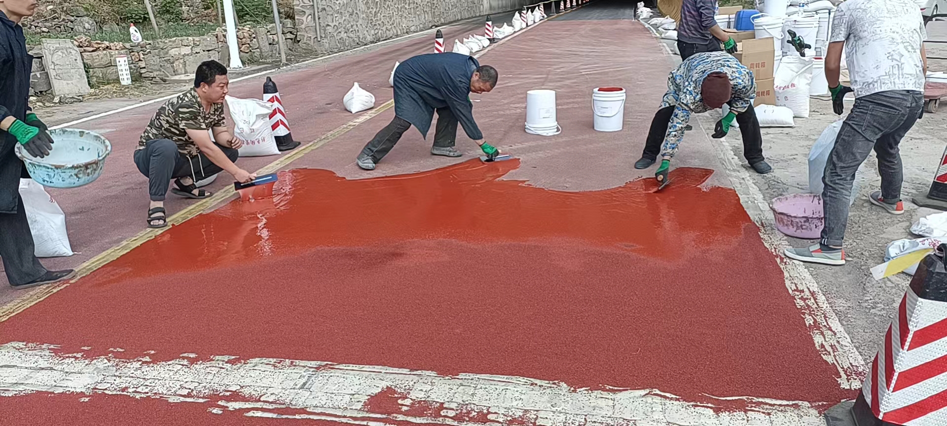 向阳隧道2.jpg