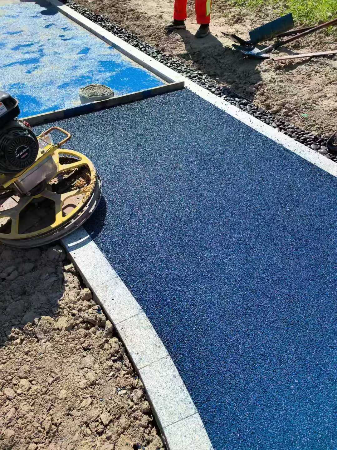 彩色沥青混凝土施工工艺